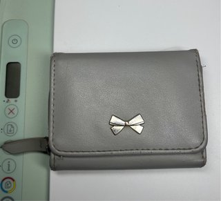 Monedero Gris Primark con Lazo