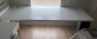 Escritorio Blanco Amplio. Tableto de 2mx80cm.