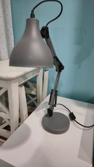 Flexo de escritorio gris