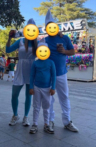 Set de 3 Disfraces de Pitufos( familia )