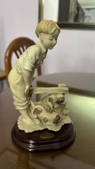 Figura G. Armani Tender Hearts Florence
