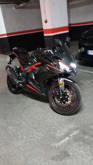 Moto MITT GP1  carbono.cambio por CBR RR Repsol