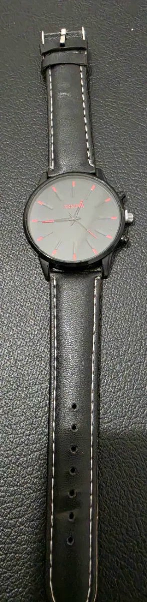 Reloj de pulsera negro