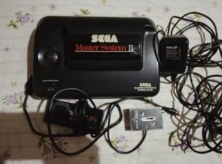 Consola Sega Master System II - vendo o cambio