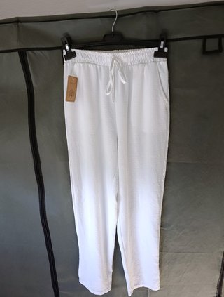 Pantalones fluidos. Nuevos sin estrenar y con etiq