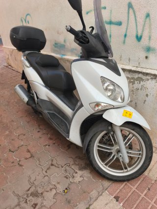 Yamaha X-CITY Blanca