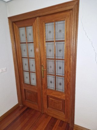 Puertas de Madera con Cristal