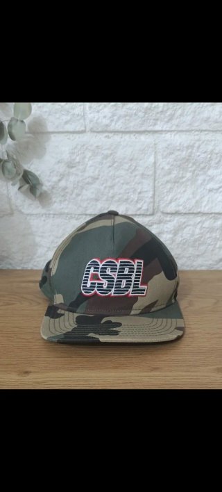 Gorra con Estampado de Camuflaje