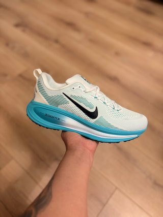 Zapatillas Nike Vomero 18