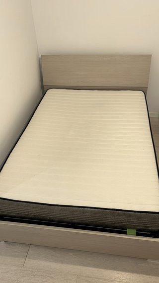 Canapé abatible 135cm con cabecero y colchón