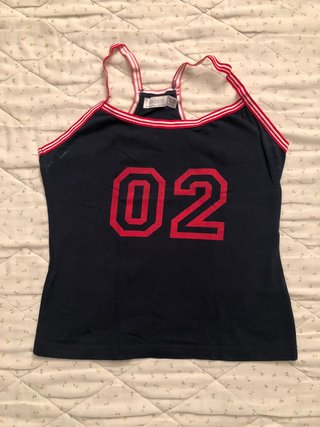 Camiseta de tirantes negra con estampado 02 rojo