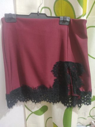 Falda pantalón burdeos