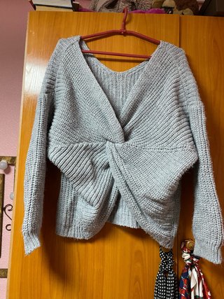 Cárdigan de lana gris