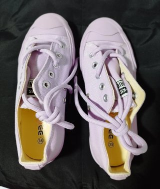 Zapatillas de lona lila