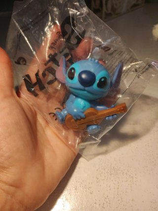 Figura Stitch con Guitarra Burger King
