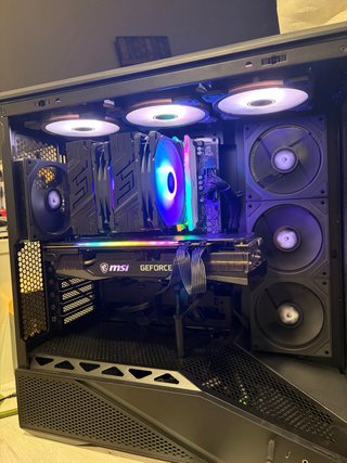 PC Gaming MSI con Iluminación RGB