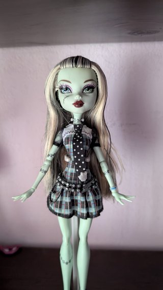 Muñeca Monster High Frankie Stein G1