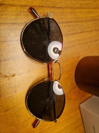 Gafas de sol estilo clásico
