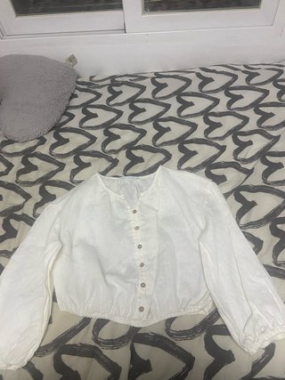 Blusa Zara Blanca Media Manga talla 10 años
