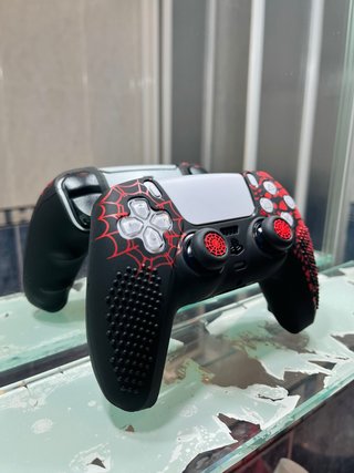 Funda Protectora Mando + 2Grips para DualSense PS5
