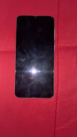 Samsung Galaxy A50 con funda