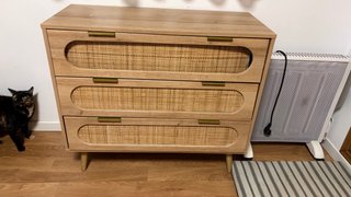 Cómoda de madera con 3 cajones de ratán (negociabl