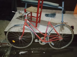 Bicicleta clásica Orbea roja