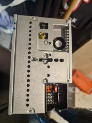 Radio para Mercedes-Benz