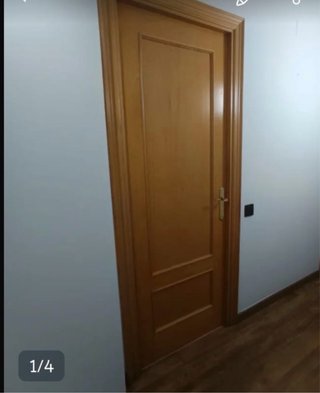 Puerta de madera interior