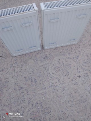 2 Radiadores de metal blancos