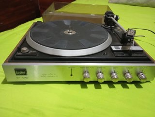 Tocadiscos Vintage Bettor EF-175