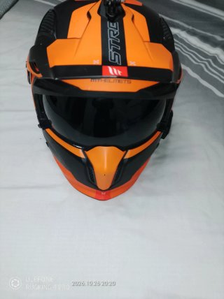 Casco MT Streetfighter Naranja y Negro