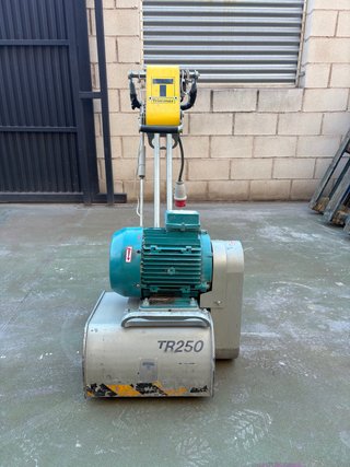 Fresadora de Suelos Trimmer TR250