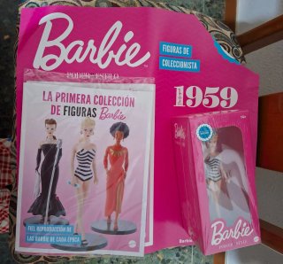 Figura muñeca Barbie 1959 Power Style Edition