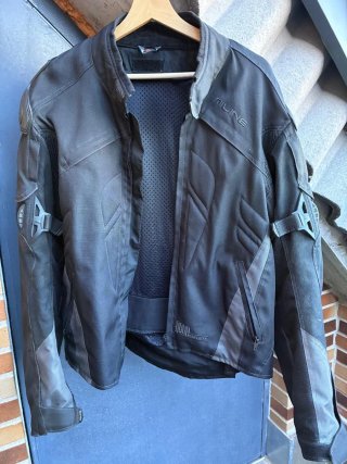 Chaqueta de moto Miline negra