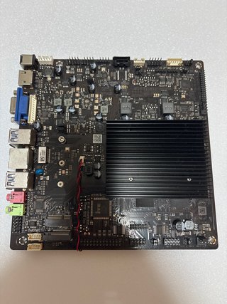 Mini placa base J3355