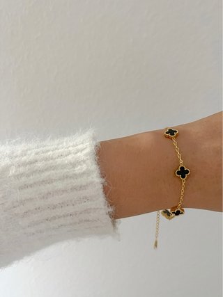 Pulsera trébol dorada