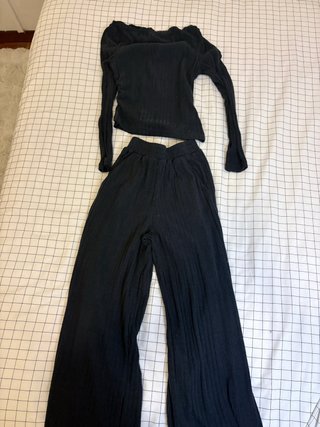 Conjunto de Top y Pantalón Negro