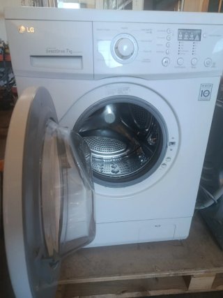 Lavadora LG 7kg Direct Drive