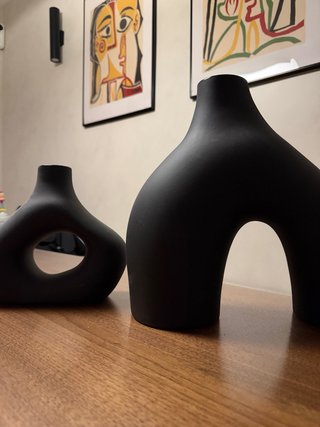Set de 2 Jarrones Negros Modernos