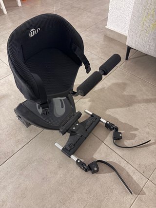 Patinete con Asiento Universal para Carrito