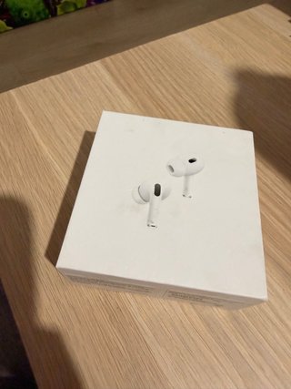 Apple AirPods Pro 2