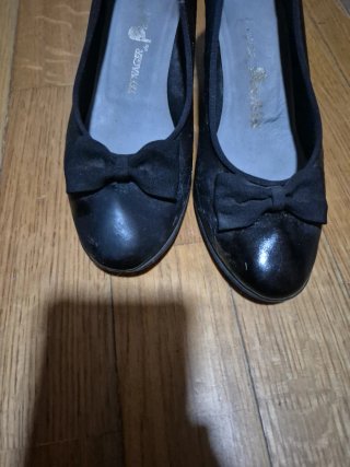 Zapatos Negros Talla 39, marca Patricia,