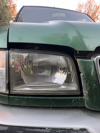 Faro delantero Opel Monterey