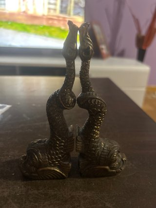 Figura Decorativa Oriental de Metal