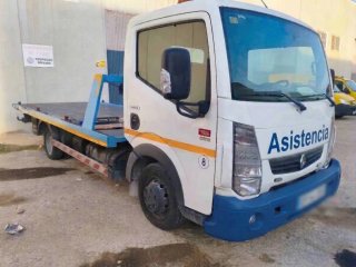 Renault maxity 2016 grúa 3500kg
