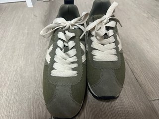 Bambas Verde Oliva y Beige