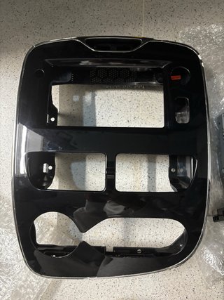 Módulo y Pantalla Renault Clio IV 2013