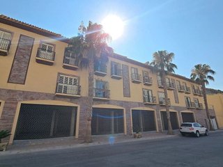 Casa adosada en venta en Zurgena