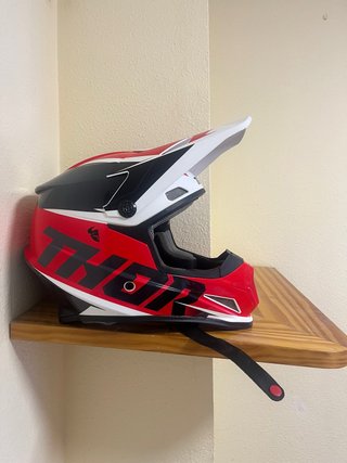 Casco de Enduro y Motocross Thor